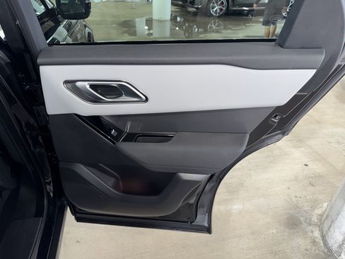 Used 2024 Land Rover Range Rover Velar Dynamic SE AWD/4WD image 15
