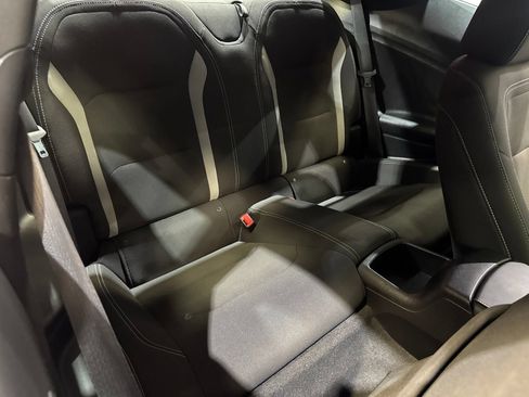 Used 2019 Chevrolet Camaro LT RWD image 34