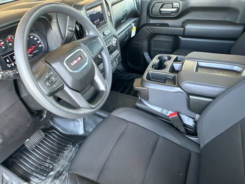 New 2025 GMC Sierra 2500 Pro w/ Convenience Package AWD/4WD image 10