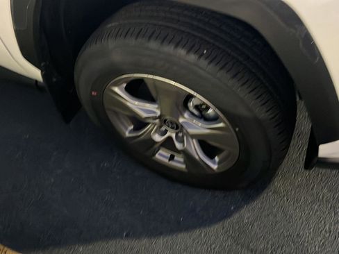 Certified 2025 Toyota RAV4 XLE image 7