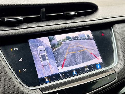 Used 2022 Cadillac XT5 Sportv w/ Technology Package image 13