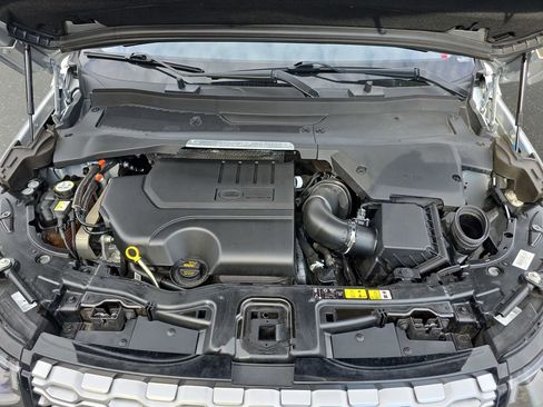 Used 2021 Land Rover Discovery Sport SE image 34