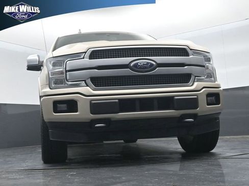 Used 2018 Ford F150 Platinum w/ Equipment Group 701A Luxury AWD/4WD image 18