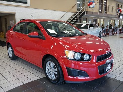 Used 2015 Chevrolet Sonic LT image 15