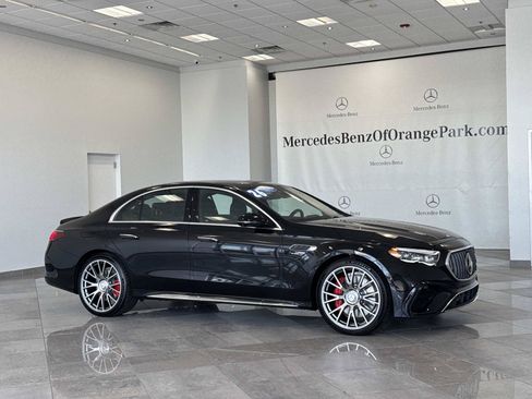Certified 2026 Mercedes-Benz E 53 AMG e 4MATIC Sedan image 2