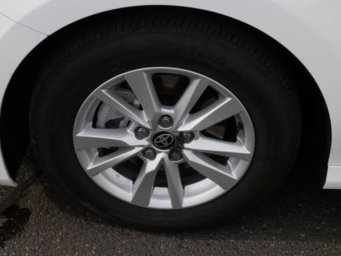 Certified 2026 Toyota Camry LE image 15