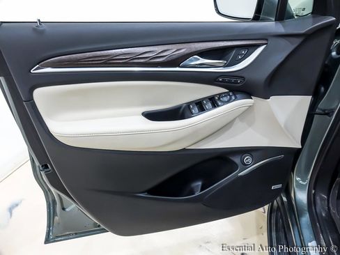 Used 2023 Buick Enclave Avenir w/ Avenir Technology Package image 28