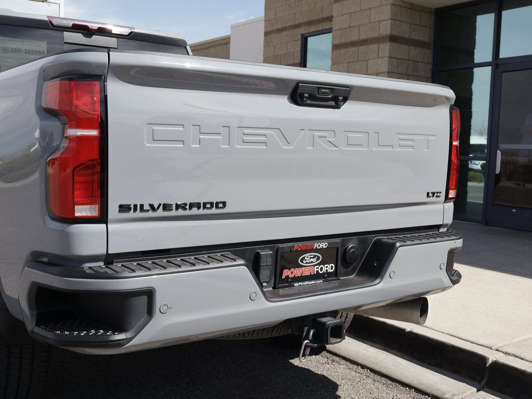 Used 2024 Chevrolet Silverado 2500 LTZ w/ LTZ Plus Package AWD/4WD image 20