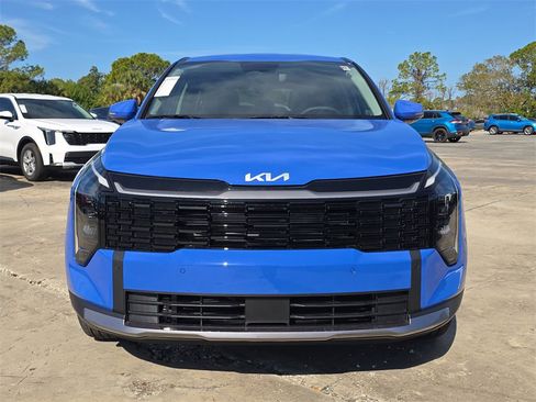 New 2026 Kia Sportage EX image 3
