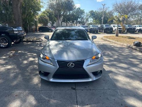 Used 2016 Lexus IS 200t image 3