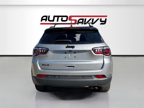 Used 2022 Jeep Compass Altitude image 6