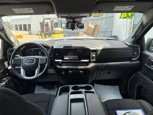 Used 2024 GMC Sierra 1500 Elevation AWD/4WD image 20