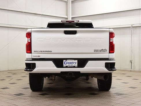 Used 2024 Chevrolet Silverado 3500 High Country w/ Technology Package AWD/4WD image 7