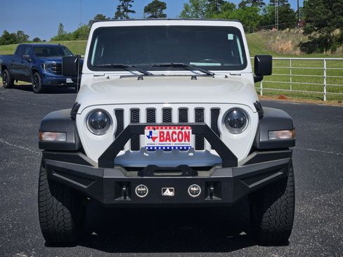 Used 2020 Jeep Wrangler Unlimited Sport S AWD/4WD image 2