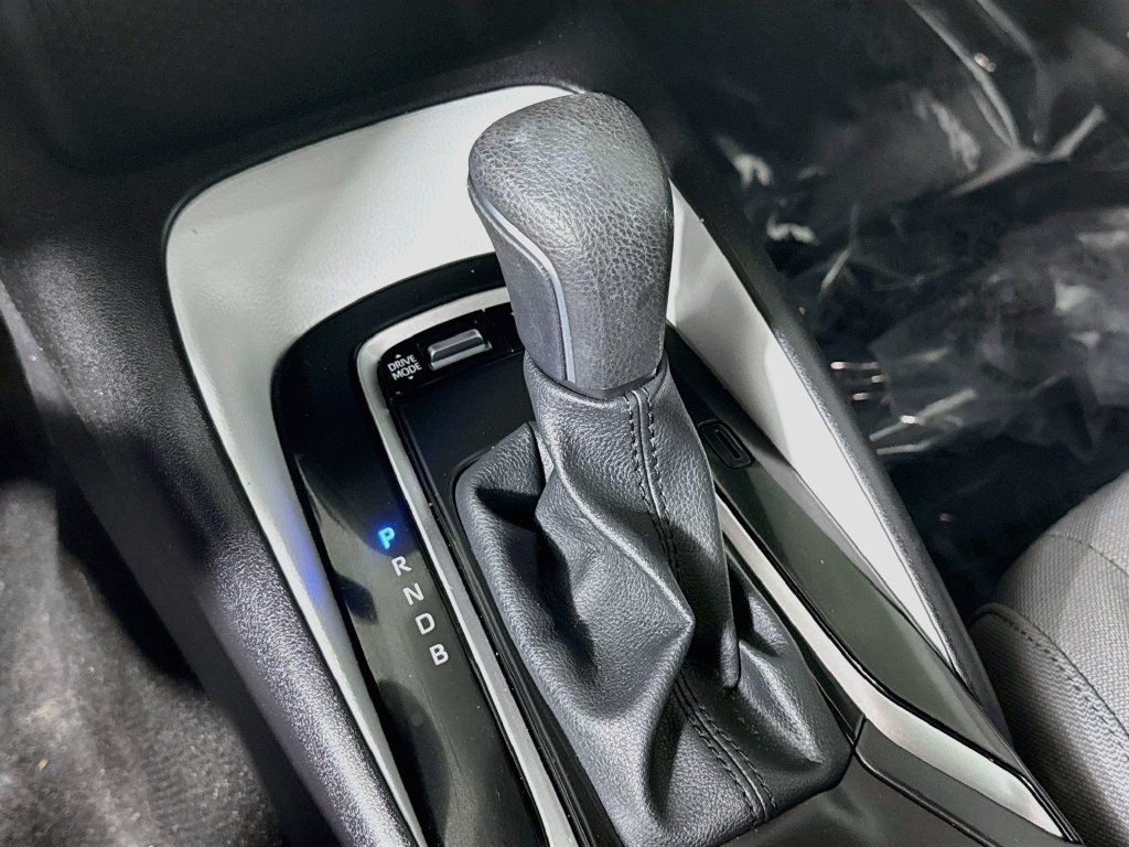 Used 2026 Toyota Corolla SE FWD image 19