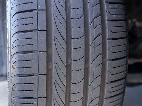 Used 2018 Toyota Camry L image 29