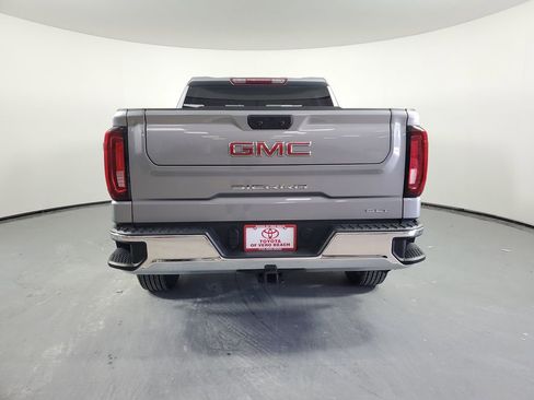 Used 2024 GMC Sierra 1500 SLT AWD/4WD image 5