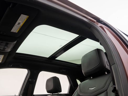 Certified 2023 Cadillac XT5 Premium Luxury image 12