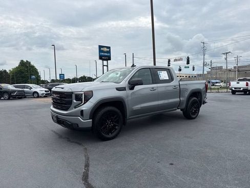 Used 2023 GMC Sierra 1500 Elevation AWD/4WD image 7