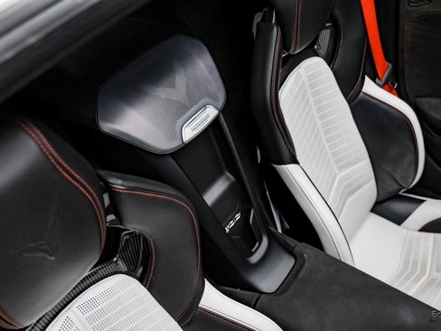 Used 2023 Chevrolet Corvette Z06 w/ Z07 Performance Package image 68