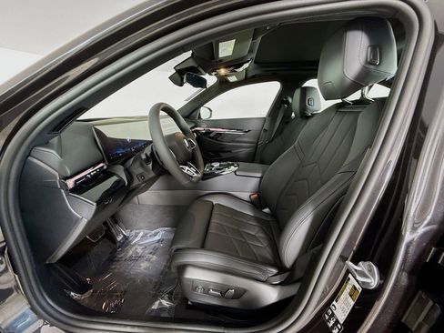 New 2026 BMW 540i xDrive w/ M Sport Package AWD/4WD image 22