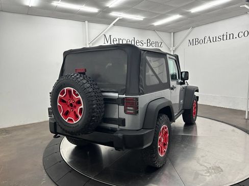 Used 2015 Jeep Wrangler Sport AWD/4WD image 4