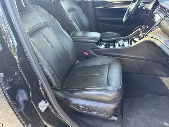 Certified 2021 Jeep Grand Cherokee L Limited w/ Luxury Tech Group II AWD/4WD image 15