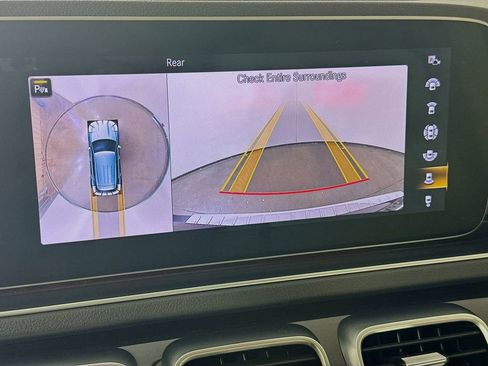 Used 2020 Mercedes-Benz GLE 350 w/ Premium Package image 15