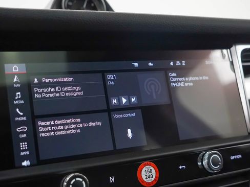 Certified 2026 Porsche Macan AWD/4WD image 21