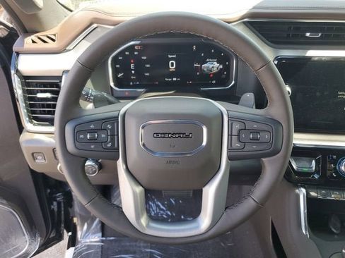 New 2026 GMC Sierra 1500 Denali w/ Denali Reserve Package AWD/4WD image 22