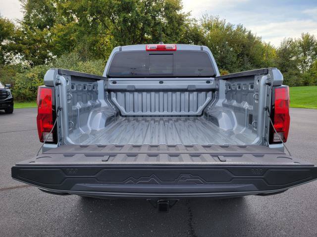 New 2026 Chevrolet Colorado LT w/ Advanced Trailering Package AWD/4WD image 8