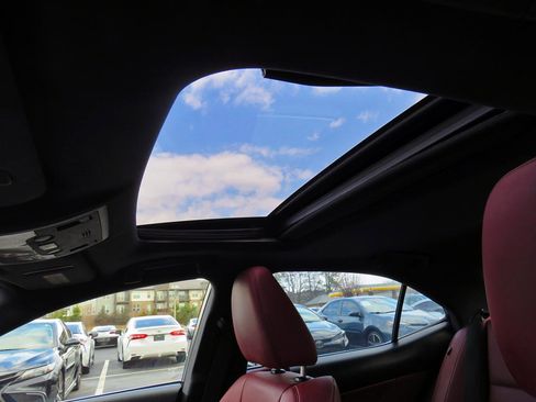 Used 2015 Lexus IS 250 w/ F-Sport Package image 33