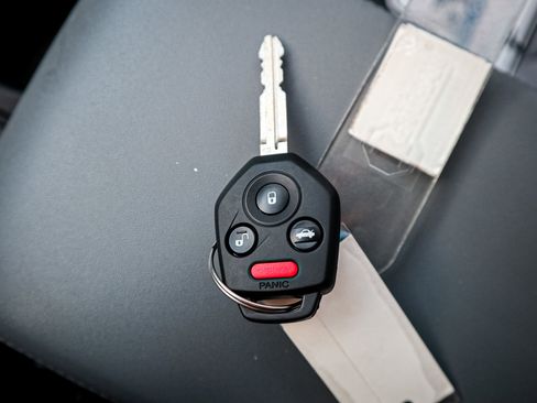 Used 2019 Subaru Outback 2.5i Premium image 34