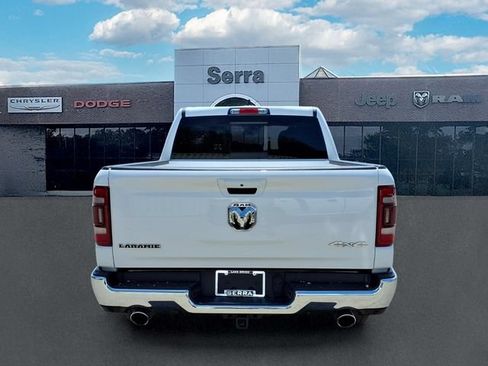 Used 2023 RAM 1500 Laramie AWD/4WD image 5