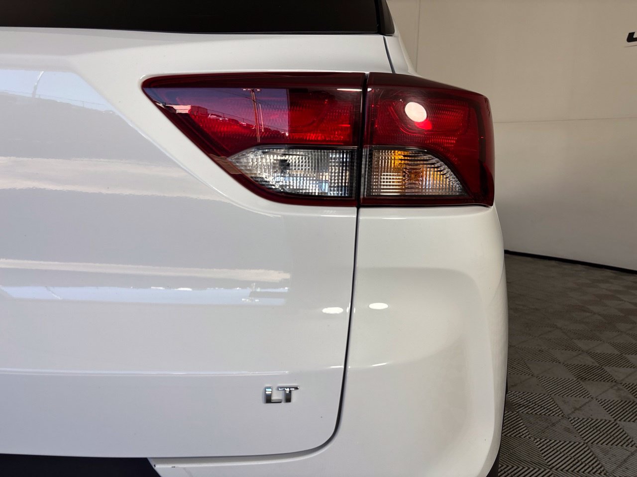 Used 2025 Chevrolet TrailBlazer LT FWD image 33