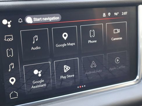 Used 2023 GMC Yukon Denali RWD image 10