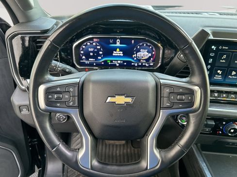 Used 2024 Chevrolet Silverado 2500 LTZ w/ LTZ Convenience Package AWD/4WD image 32