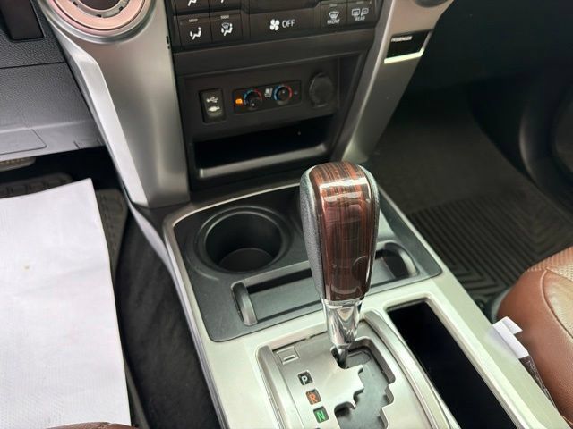 Used 2015 Toyota 4Runner Limited AWD/4WD image 28