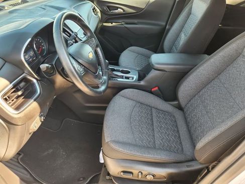 Used 2023 Chevrolet Equinox LT image 13