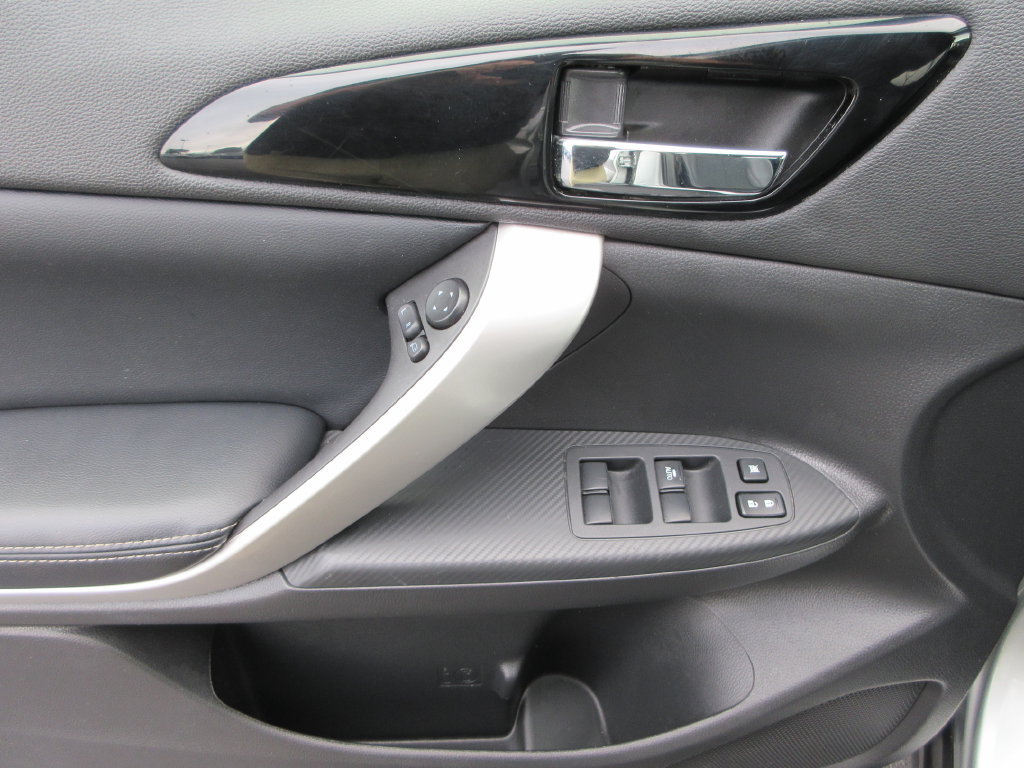 Used 2025 Mitsubishi Eclipse Cross SE AWD/4WD image 21