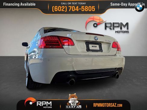 Used 2013 BMW 335i Convertible image 20