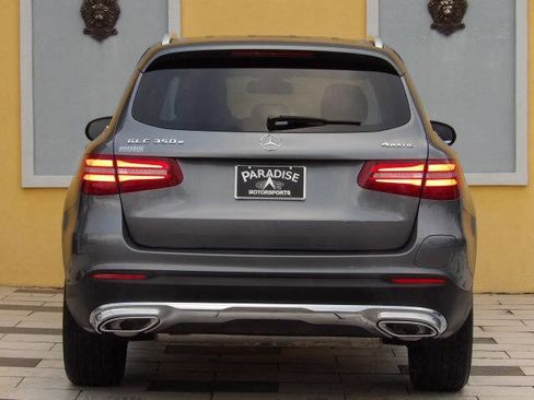 Used 2019 Mercedes-Benz GLC 350e 4MATIC image 4