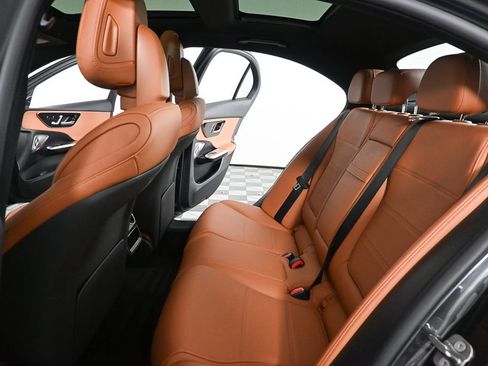 Used 2025 Mercedes-Benz C 300 Sedan image 18