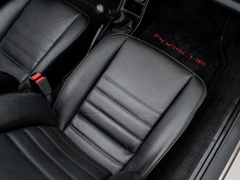 Used 1989 Porsche 911 Speedster image 17