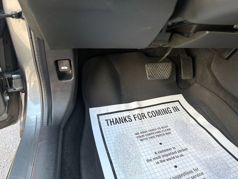 Used 2019 Honda Civic EX-L image 23