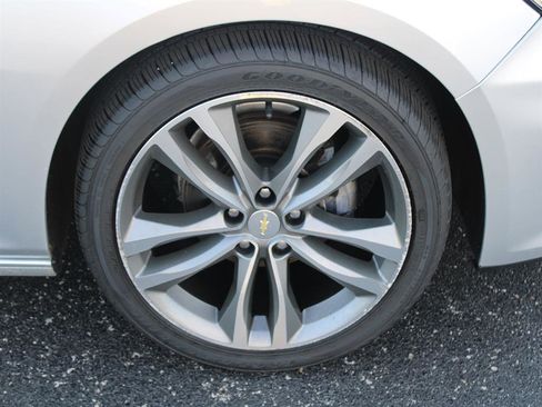 Used 2022 Chevrolet Malibu LT image 14