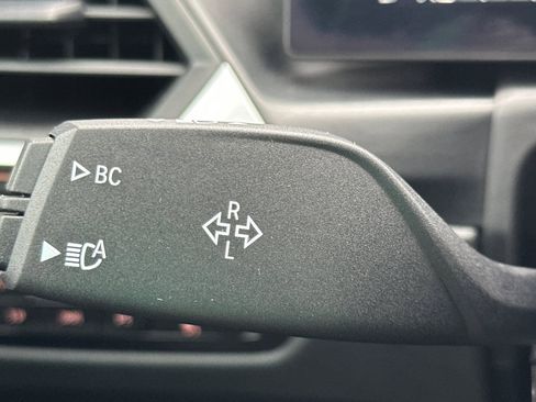 Certified 2024 BMW 330i Sedan image 29