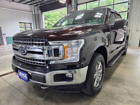 Used 2018 Ford F150 XLT w/ Equipment Group 302A Luxury AWD/4WD image 4