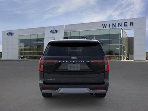 New 2025 Ford Expedition Platinum w/ Platinum Ultimate Package image 5