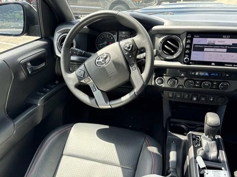 Used 2021 Toyota Tacoma TRD Pro AWD/4WD image 13